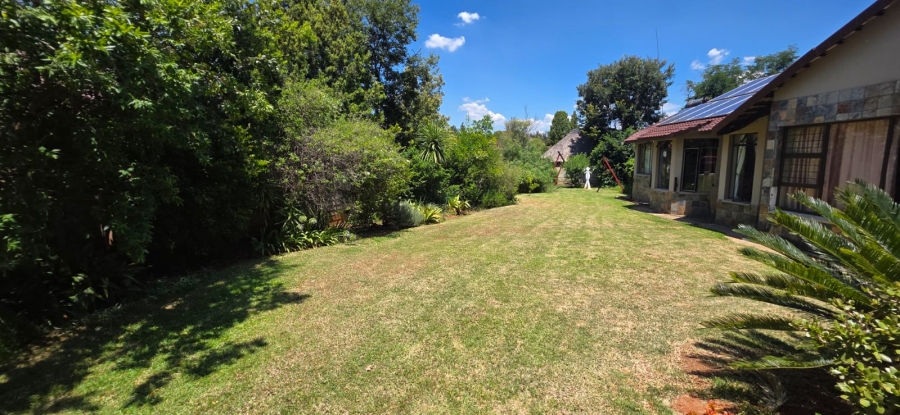 5 Bedroom Property for Sale in Wilkoppies North West